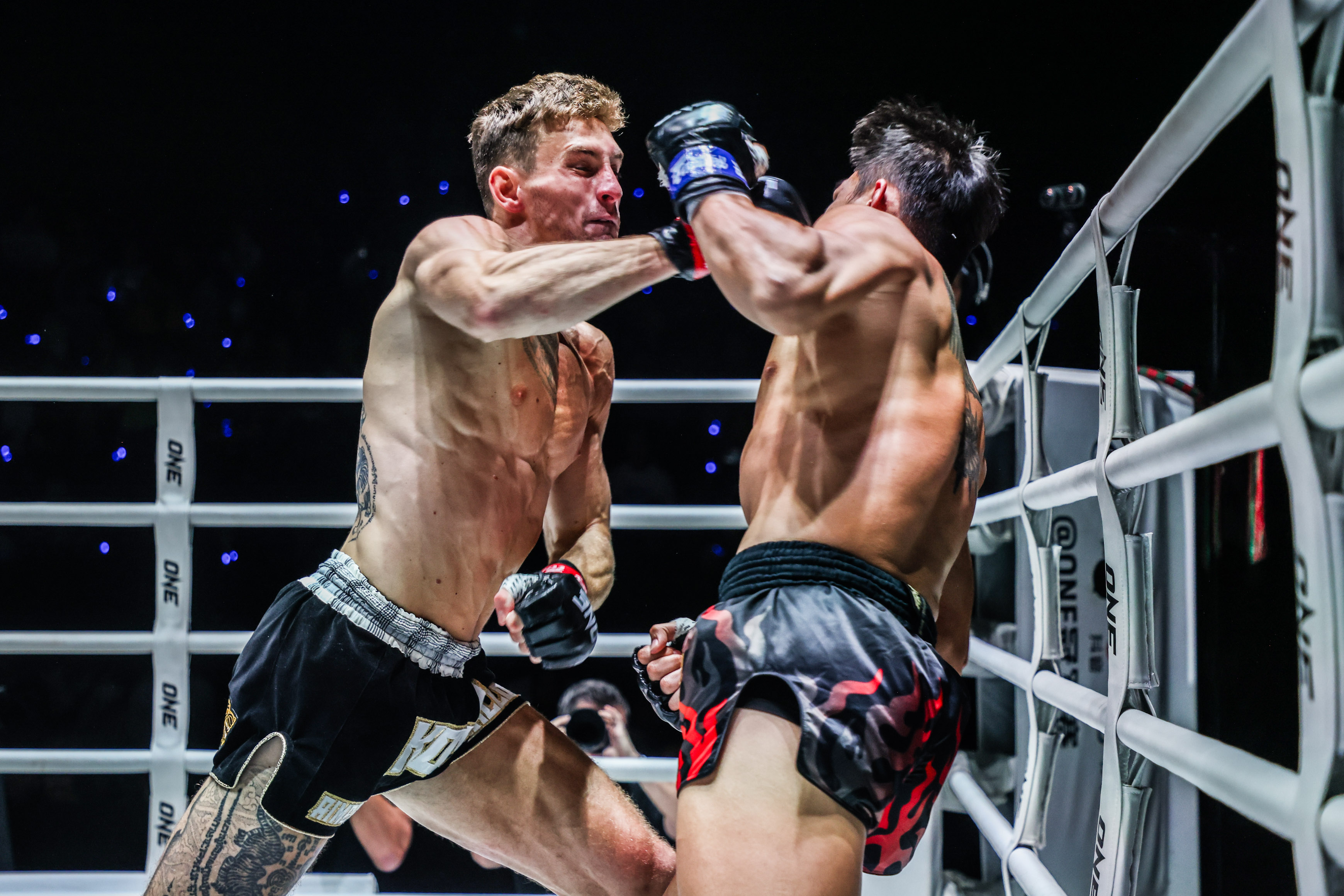 Nico Carrillo Saemapetch Fairtex ONE Fight Night 23 12